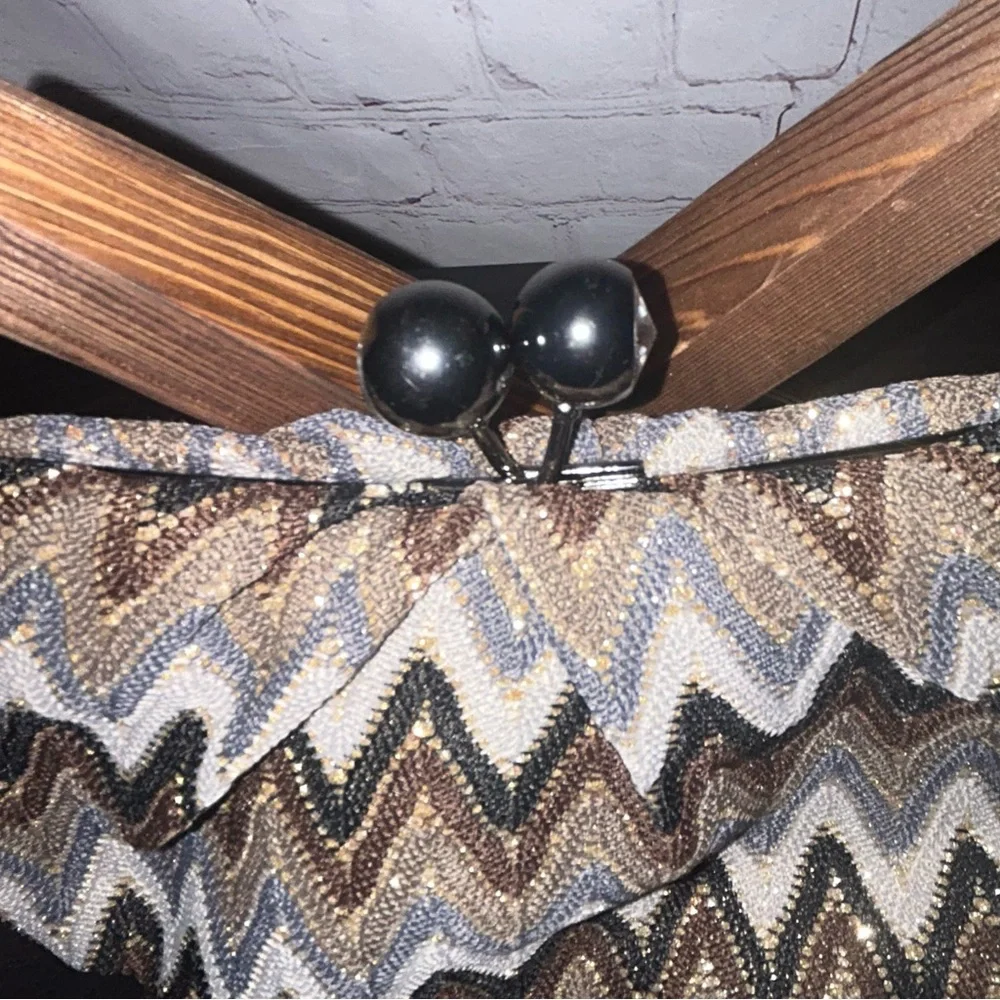 Lulu Townsend Clutch with Chain‎